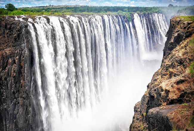 10 Spectacular Things To Do In Zimbabwe | Travelwings Blog